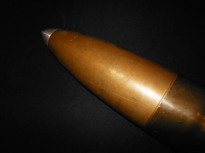 WW2 Imperial Japanese Army Type 94 – 75mm COMPLETE DISPLAY ROUND – 1943 – VERY NICE! — image 6