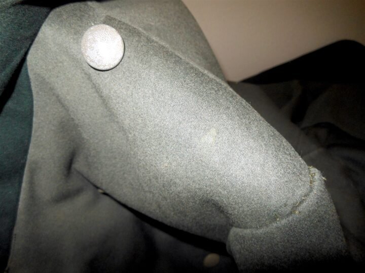 WW2 German Wehrmacht Mantel – M35 OFFICER ARMY GREATCOAT – DOUBLE BREASTED – NAMED – BEAUTIFUL! — image 17