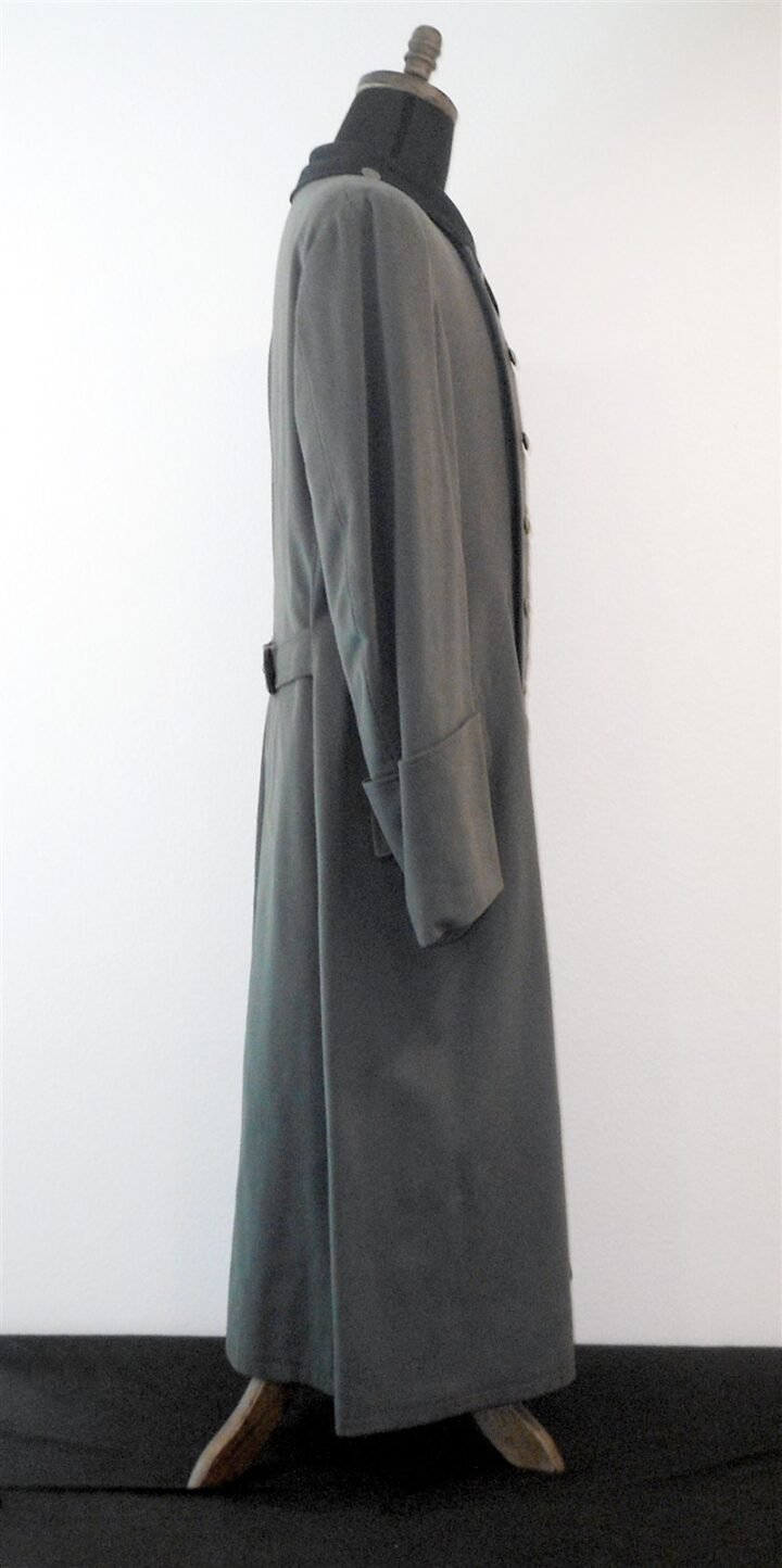 WW2 German Wehrmacht Mantel – M35 OFFICER ARMY GREATCOAT – DOUBLE BREASTED – NAMED – BEAUTIFUL! — image 8