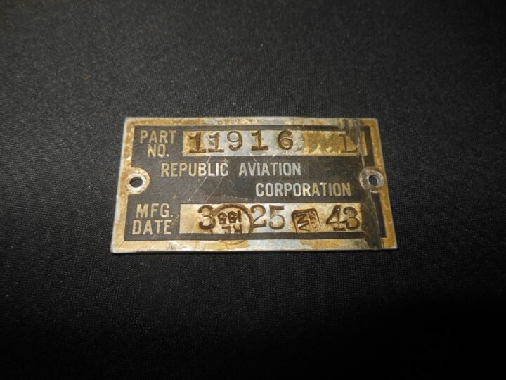 WW2 USAAF Army Aircraft – MAIN COMPONENT DATA PLATE – P-47 C RAZORBACK – RARE! — image 2