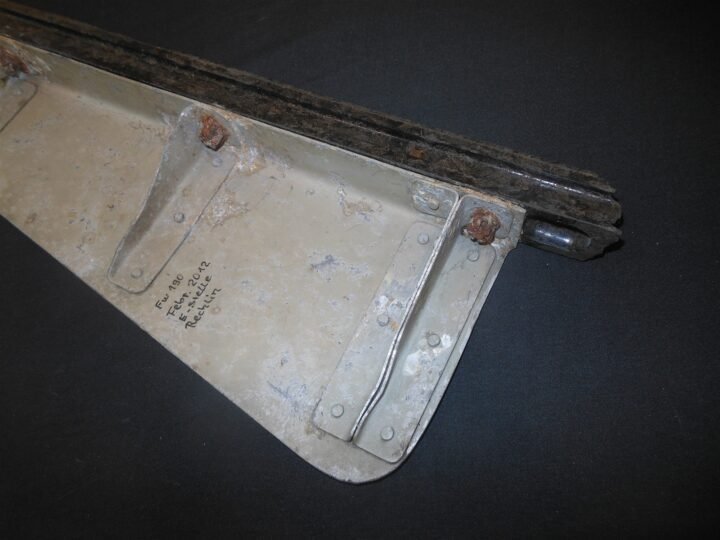 WW2 German Luftwaffe Aircraft – LANDING GEAR DOOR / COVER – Fw190 A-G – RARE! — image 4