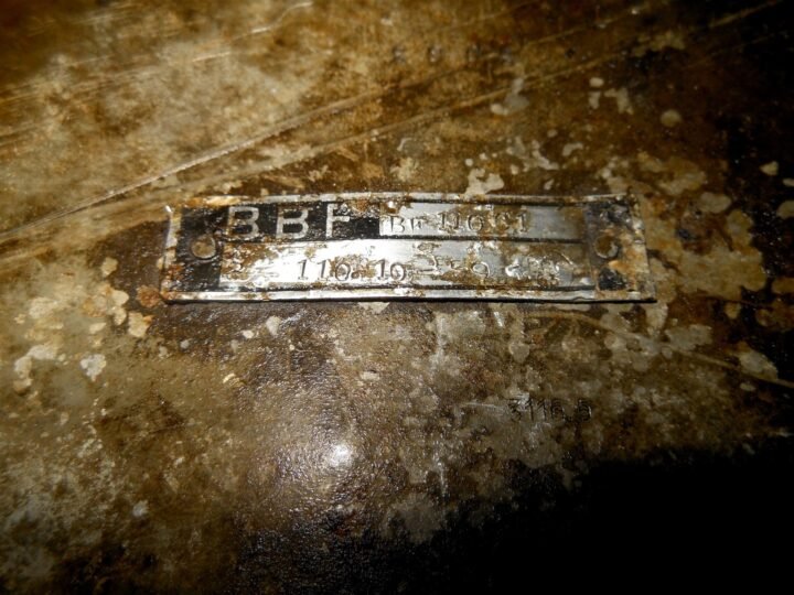 WW2 German Luftwaffe Wartungklappe – MAINTENANCE HATCH – Me110 C – W.Nr. 3063 — image 5