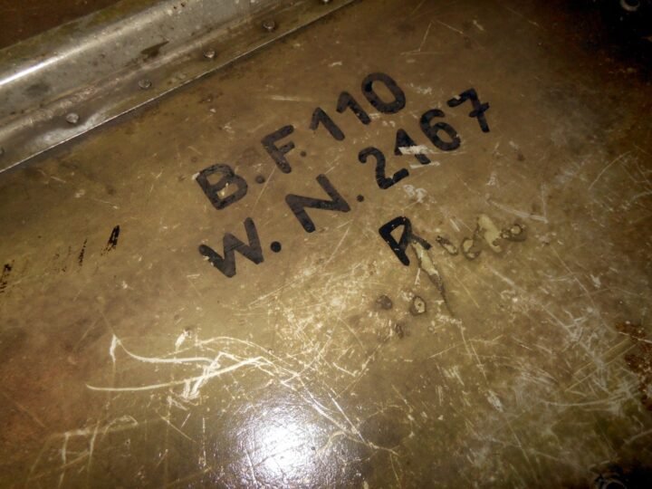 WW2 German Luftwaffe Tragfläche – WING PANEL – WITH BALKENCROSS – Me110 C — image 8