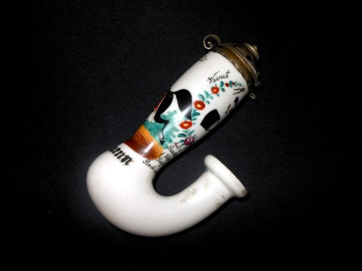 WW1 Imperial Prussian Army Pfeife – CERAMIC PIPE BOWL – HUSSAR REGT. 11 – NICE! — image 3