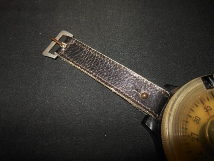 WW2 German Luftwaffe AK39 Wrist Compass – Fl. 23235-1 – 2nd Model – VERY NICE! — image 3