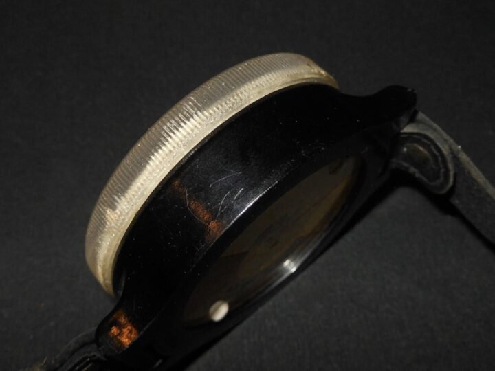 WW2 German Luftwaffe AK39 Wrist Compass – Fl. 23235-1 – 2nd Model – VERY NICE! — image 10