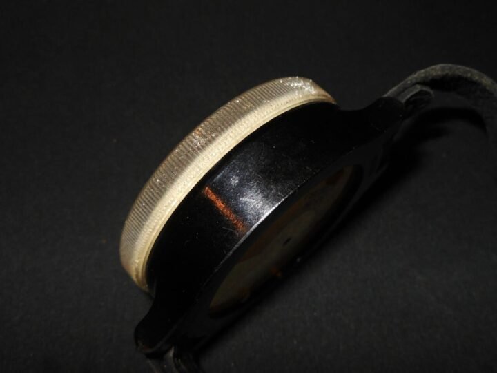 WW2 German Luftwaffe AK39 Wrist Compass – Fl. 23235-1 – 2nd Model – VERY NICE! — image 9
