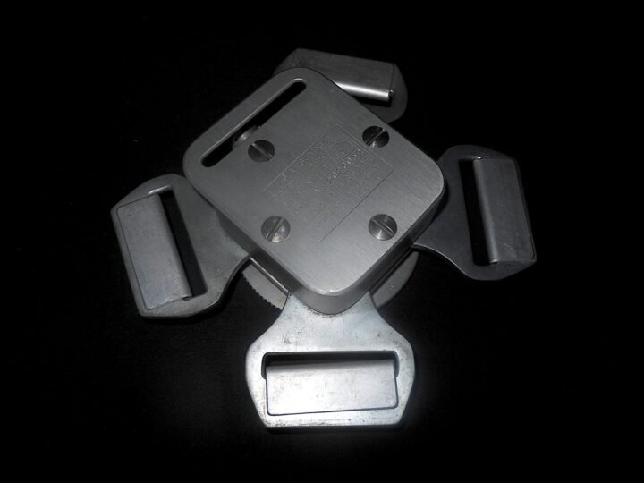 WW2 German Luftwaffe Fallshirmschloss – PARACHUTE BUCKLE – Me109 Fw190 – SUPERB! — image 3