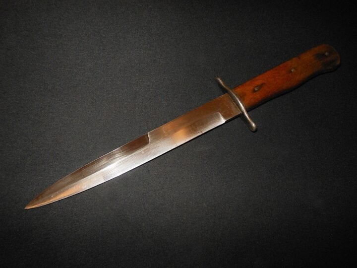 WW2 German Luftwaffe Nahkampfmesser – COMBAT TRENCH KNIFE / DAGGER – '6' – NICE! — image 3