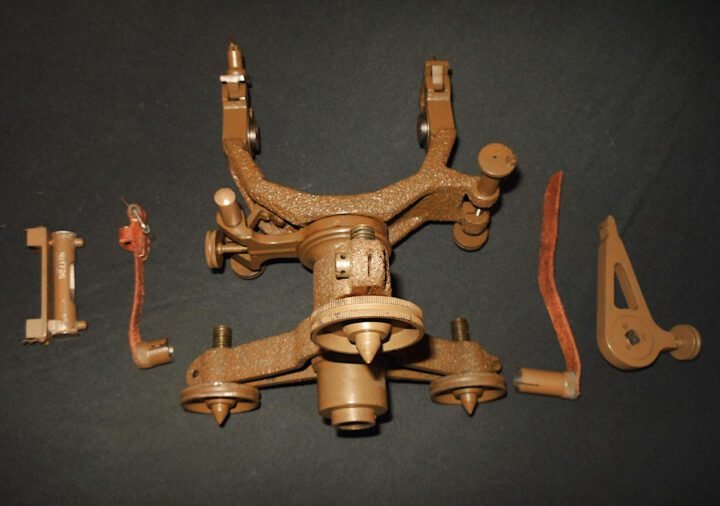 WW2 Imperial Japanese Army – TYPE 93 – 25×80 MONOCULAR &TRIPOD – COMPLETE FIELD SET! — image 21