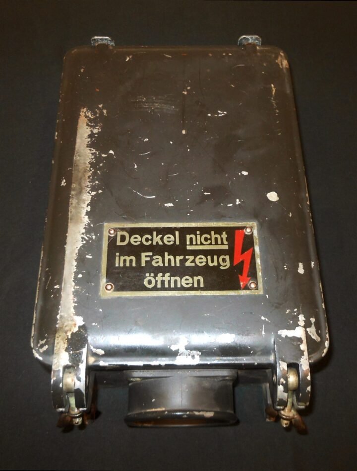 WW2 German Wehrmacht Panzer E.U.a4 Umformer – RADIO POWER SUPPLY – Tiger Panther — image 2