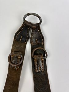 Y strap (Koppeltragenstell)