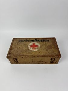 WW2 German 'Verbandkasten' First Aid Box In Tan