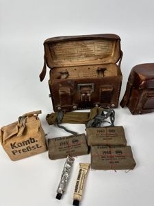 Original German WWII Set Matching Medical Pouches For Stretcher Bearer …