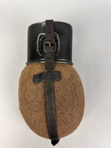 Matching m31 canteen