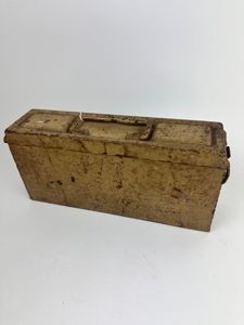 Tan MG34/42 ammo box