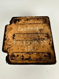 German Wehrmacht Zündmittel f je 9. S. Mi. 35 Tan