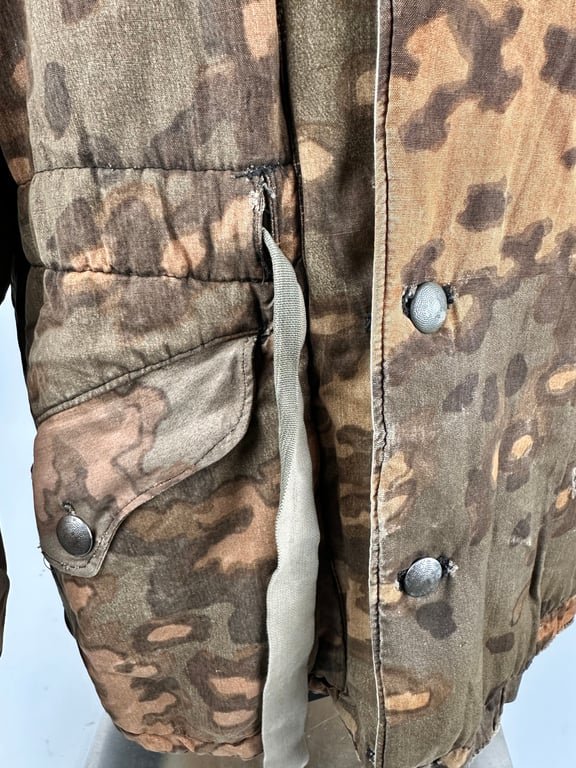 Waffen-SS reversible winter parka in oak leaf autumn pattern camouflage — image 5