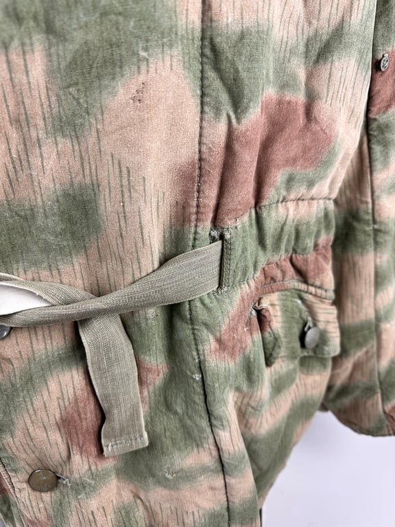 Wehrmacht reversible winter parka in Sumpftarnmuster — image 4