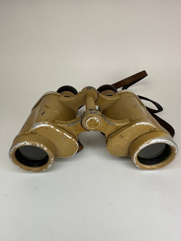 Late War Tan Painted Wehrmacht 6x30 Binoculars — image 3