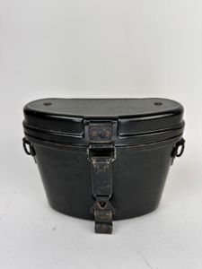 Wehrmacht 6x30 Binoculars Bakelite Case'frn42'