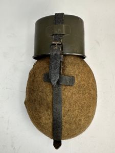 WW2 German canteen '1944'