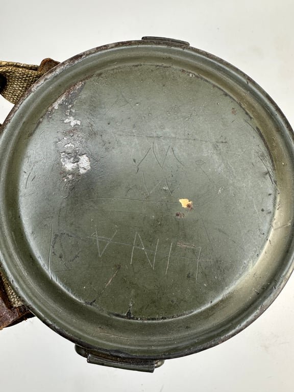 Gas mask with 'short' canister marked 1937 — image 6