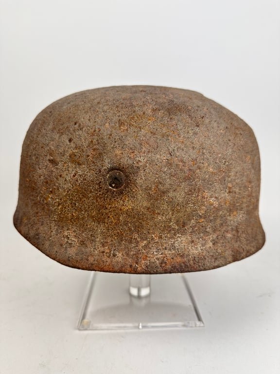 Untouched M38 Fallschirmjäger Helmet 'Barnfind' — image 2
