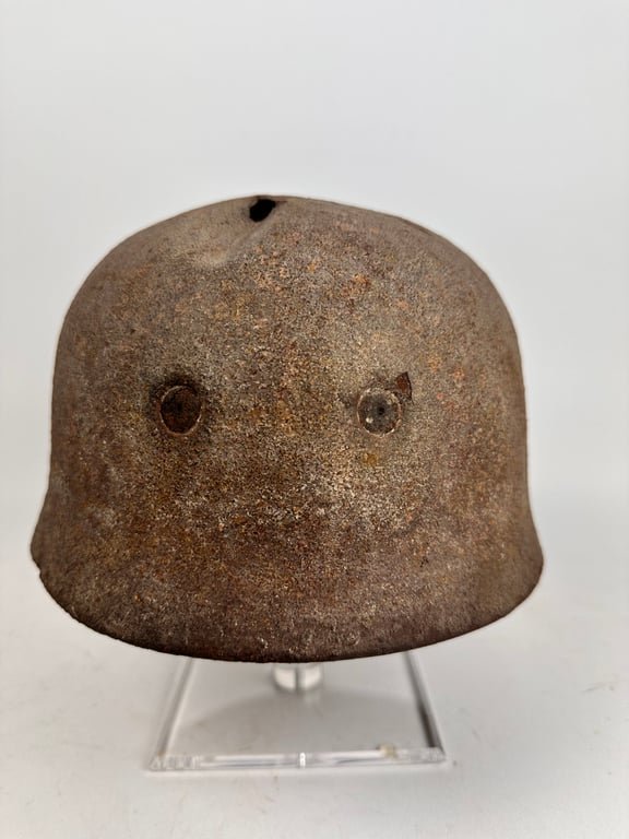 Untouched M38 Fallschirmjäger Helmet 'Barnfind' — image 4