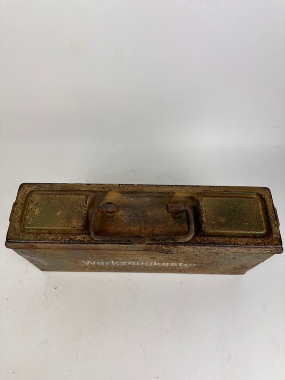 Rare MG34/42 'Werkzeugkasten' 3 tone normandie camo. — image 6