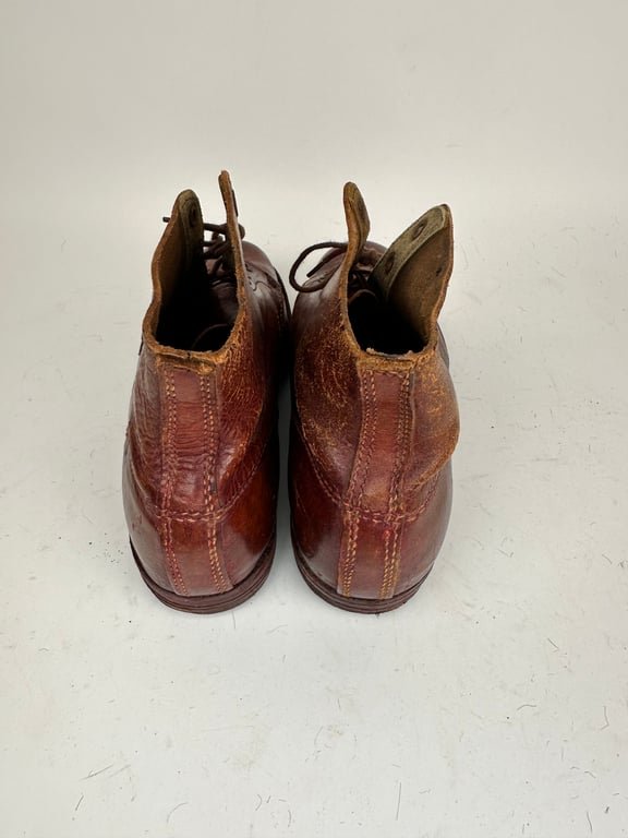 Period made 'Hitler Jugend' shoes. — image 4