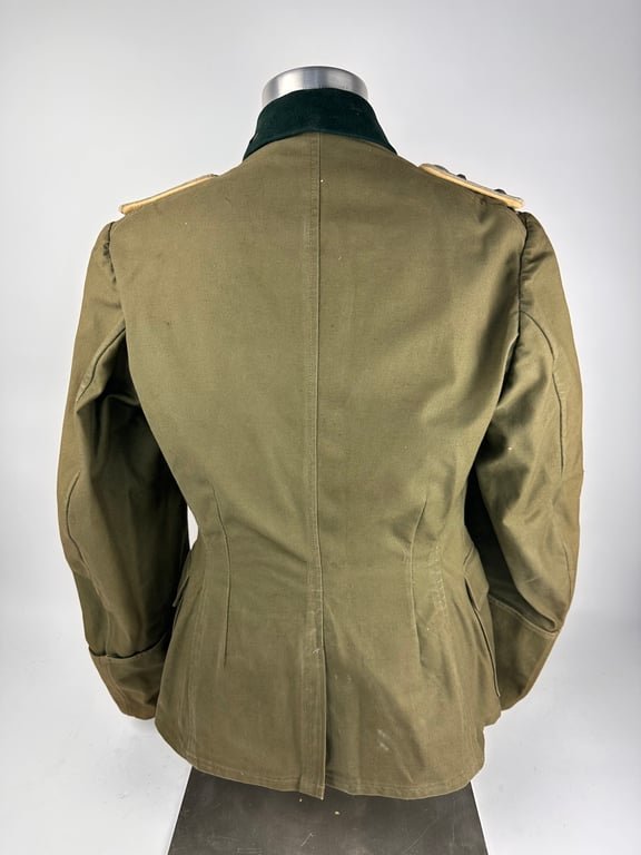 Orginal WW2 German 'Heer' officer uniform Oberleutnant. — image 2