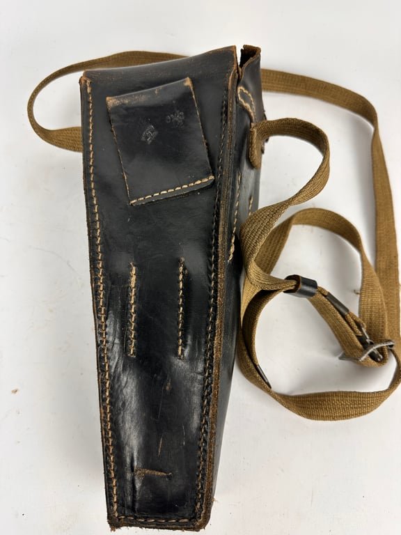 German WH Rifle Grenade Launcher Pouch — image 4