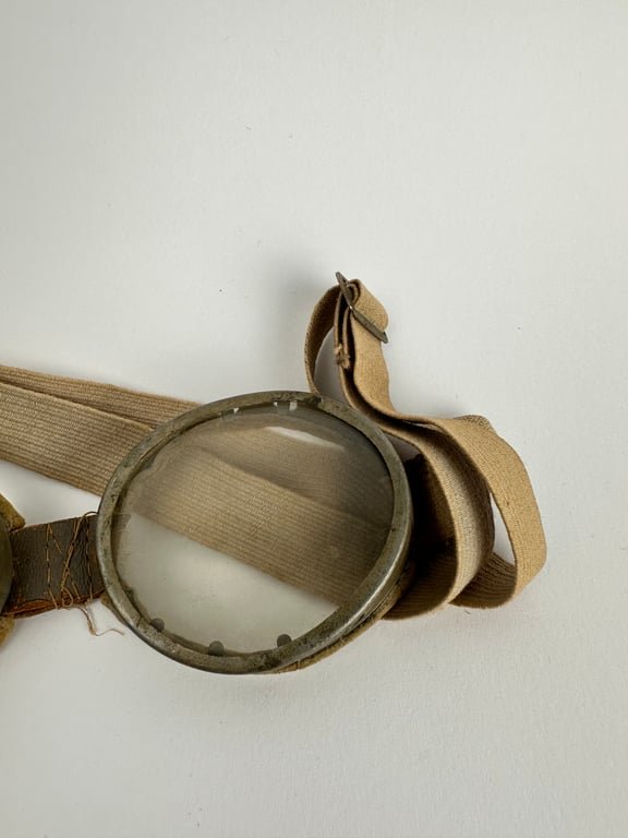 Wehrmacht Dust Goggles — image 3
