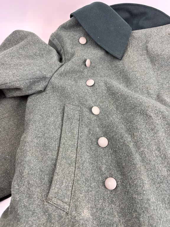 German WH M36 Officer Greatcoat Artillery Major. — image 9