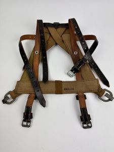 Wehrmacht A-frame 'Sturmgepack' with straps