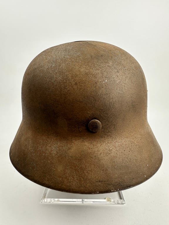 M40 Wehrmacht helmet 'barn find' Q66 — image 4