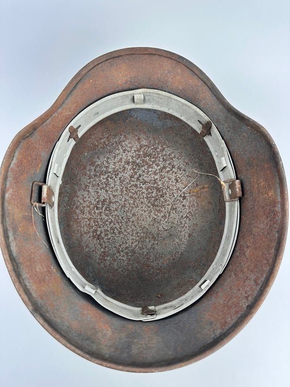 M40 Wehrmacht helmet 'barn find' Q66 — image 6