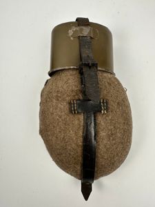 German canteen 'R.F.I.43'