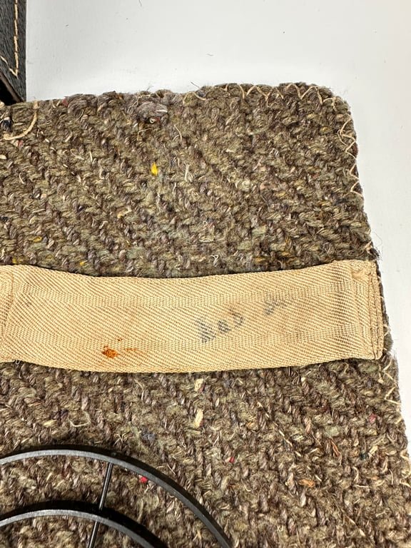 Original German WWII MG 34 Preßstoff & Leather Gunners Kit Tool Pouch — image 2