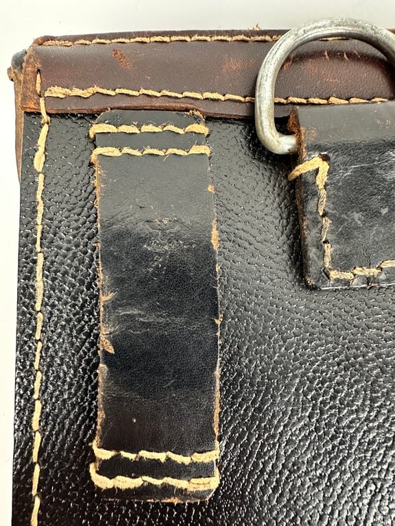 Original German WWII MG 34 Preßstoff & Leather Gunners Kit Tool Pouch — image 9