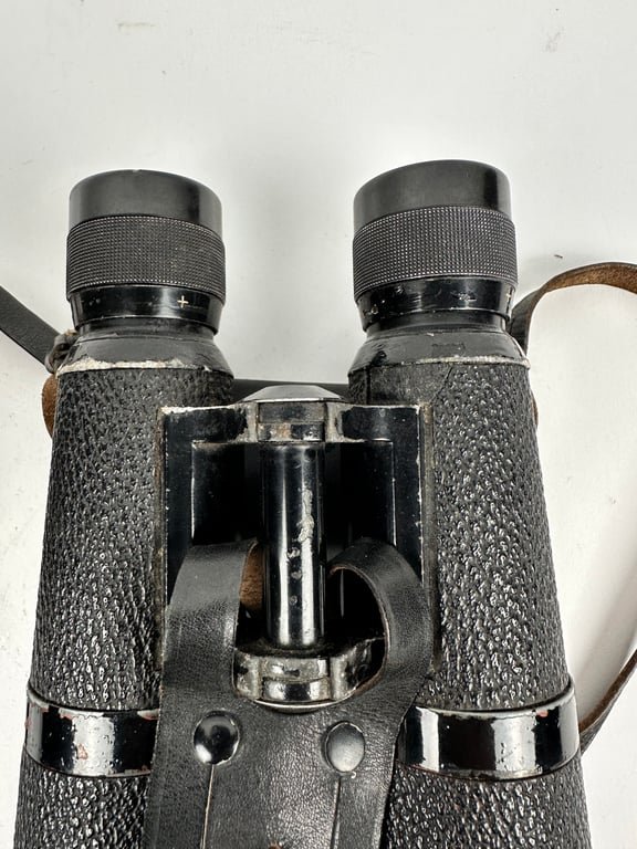 WW2 German Panzer Dienstglas 10x50 'bmj'in case — image 9