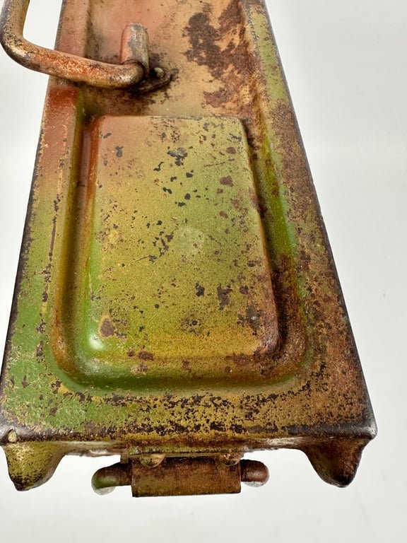 Rare MG34/42 'Werkzeugkasten' 3 tone normandie camo. 1945 — image 6