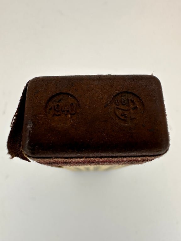 'HAUTENGIFTUNGSMITTEL'1940 — image 4