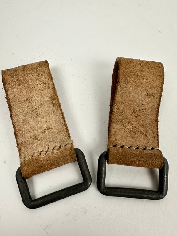 Set Wehrmacht/Luftwaffe Light Brown D-Ring Straps 'RBN' number