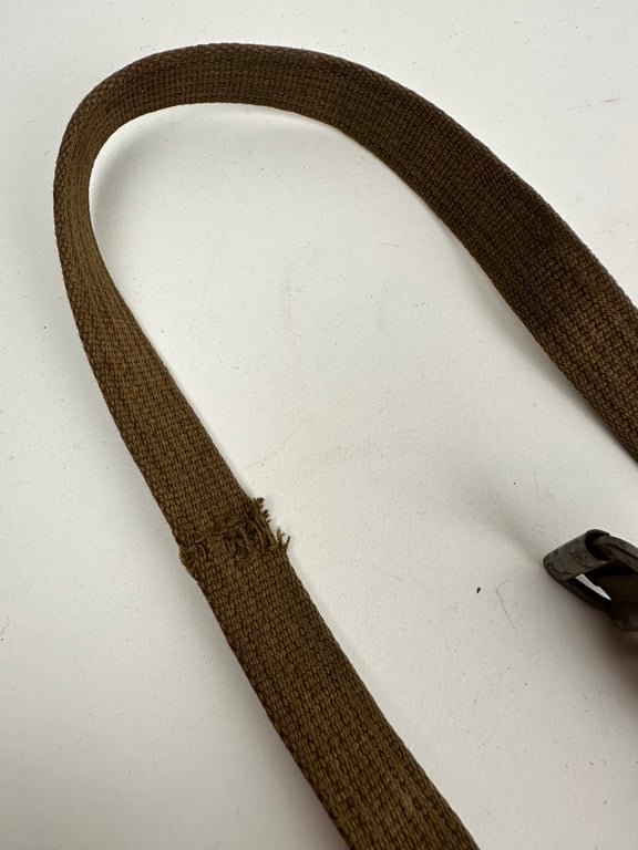 Wehrmacht A-frame 3-loop webbing mess kit strap — image 4