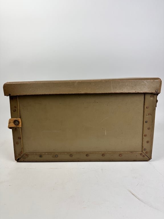 WW2 3,7 cm Flak Box 1945 — image 4