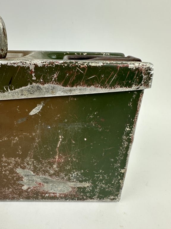 WW2 German aluminum MG34/42 3 Tone camouflaged 'Patronenkasten' — image 5