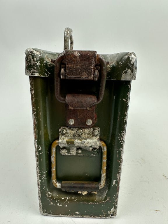 WW2 German aluminum MG34/42 3 Tone camouflaged 'Patronenkasten' — image 6