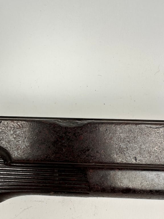 Orginal WW2 German MP40 bakalite Fore Grip — image 5